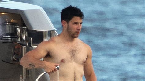 nick jonas nipes|This Shirtless Nick Jonas Pic Has Fans Losing Their Minds